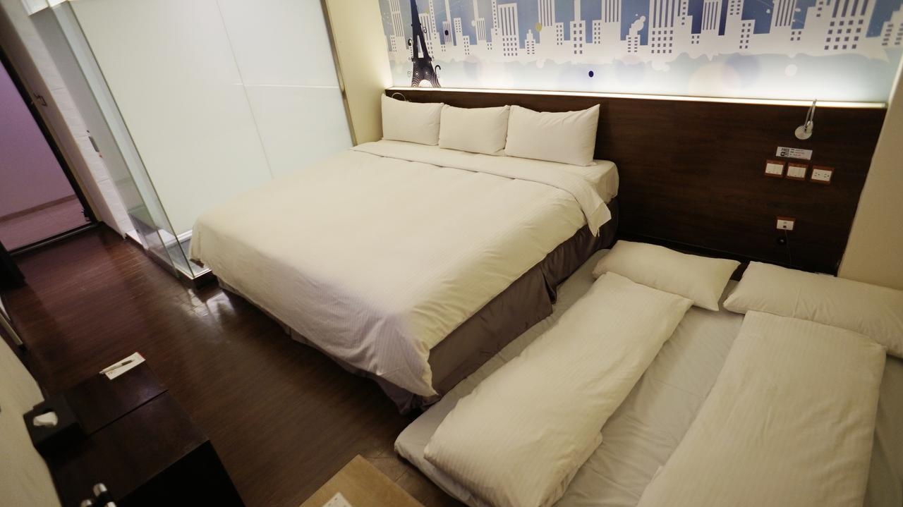Audi Garden Business Hotel Taoyuan Exterior photo