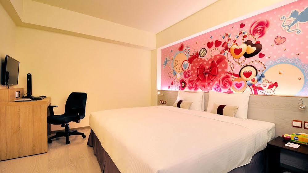 Audi Garden Business Hotel Taoyuan Exterior photo